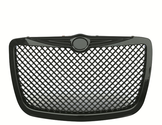 FOR 300C 04-05 GRILLE BLACK