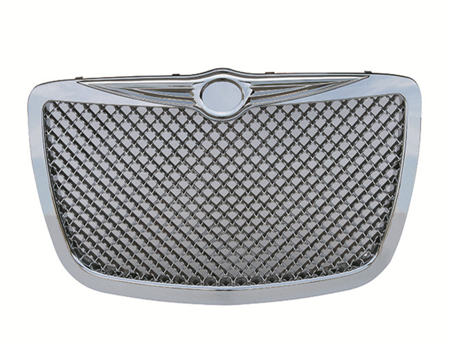 FOR 300C 04-05 GRILLE CHROMED